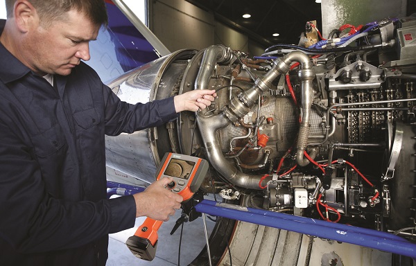 韋林 Everest XL Detect 便攜式視頻內窺鏡現場檢測圖 韋林 Everest XL Detect 便攜式視頻內窺鏡現場檢測圖